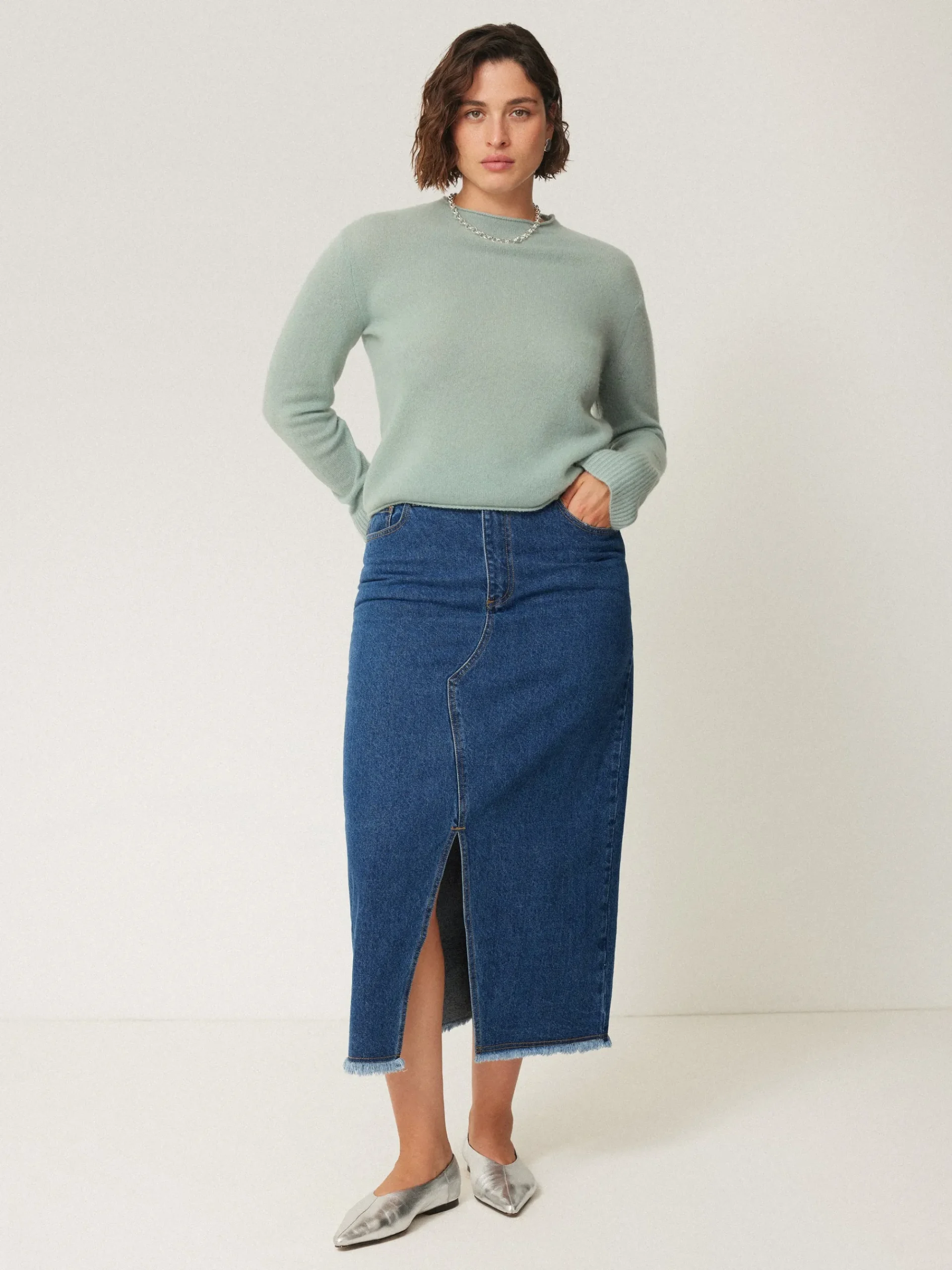 cloud_cashmere_eldon_jump_3-4.webp Jigsaw Cloud Cashmere Eldon Jumper