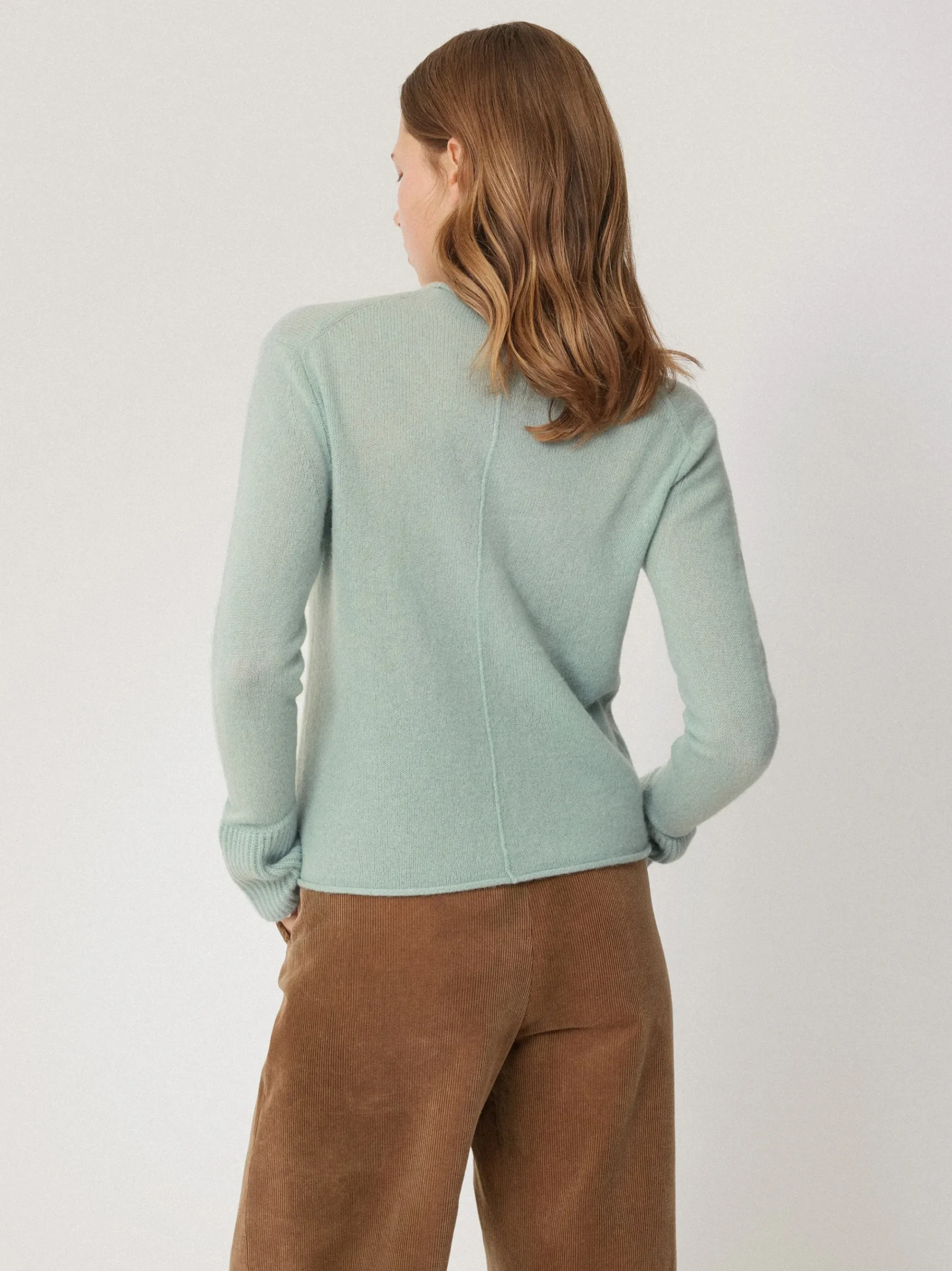 cloud_cashmere_eldon_jump_8.webp Jigsaw Cloud Cashmere Eldon Jumper