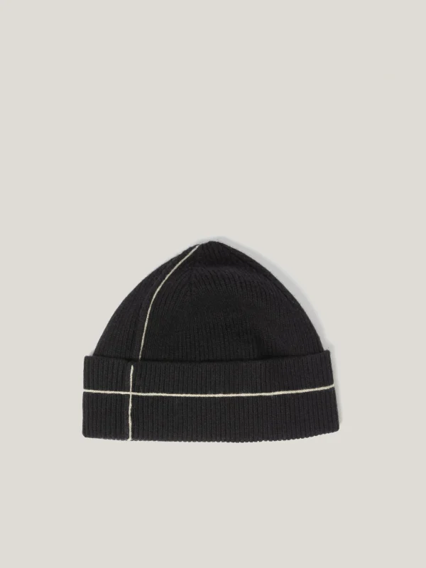 Jigsaw Contrast Stitch Beanie