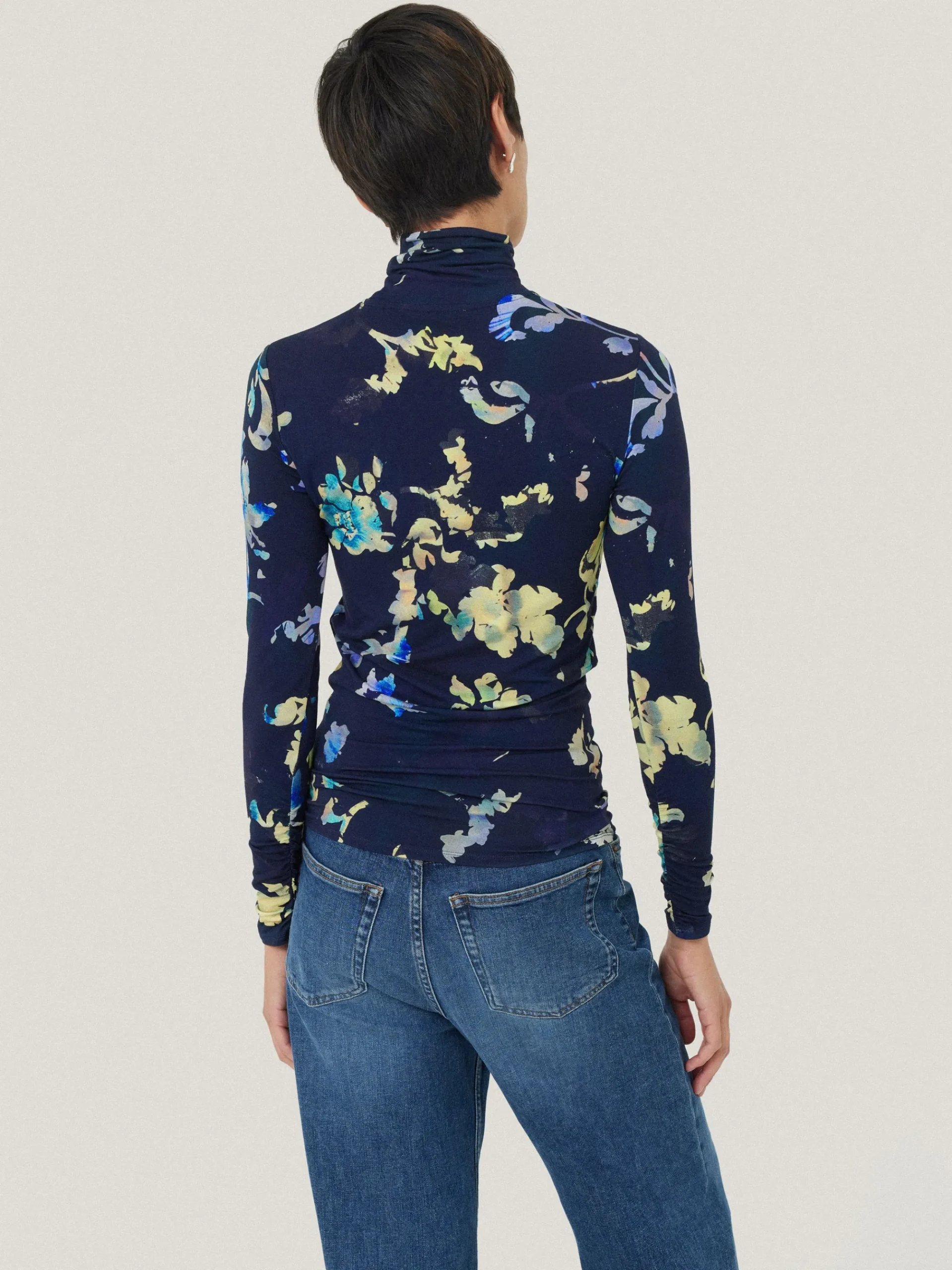 hidden_floral_jersey_polo_3.webp Jigsaw Hidden Floral Jersey Polo