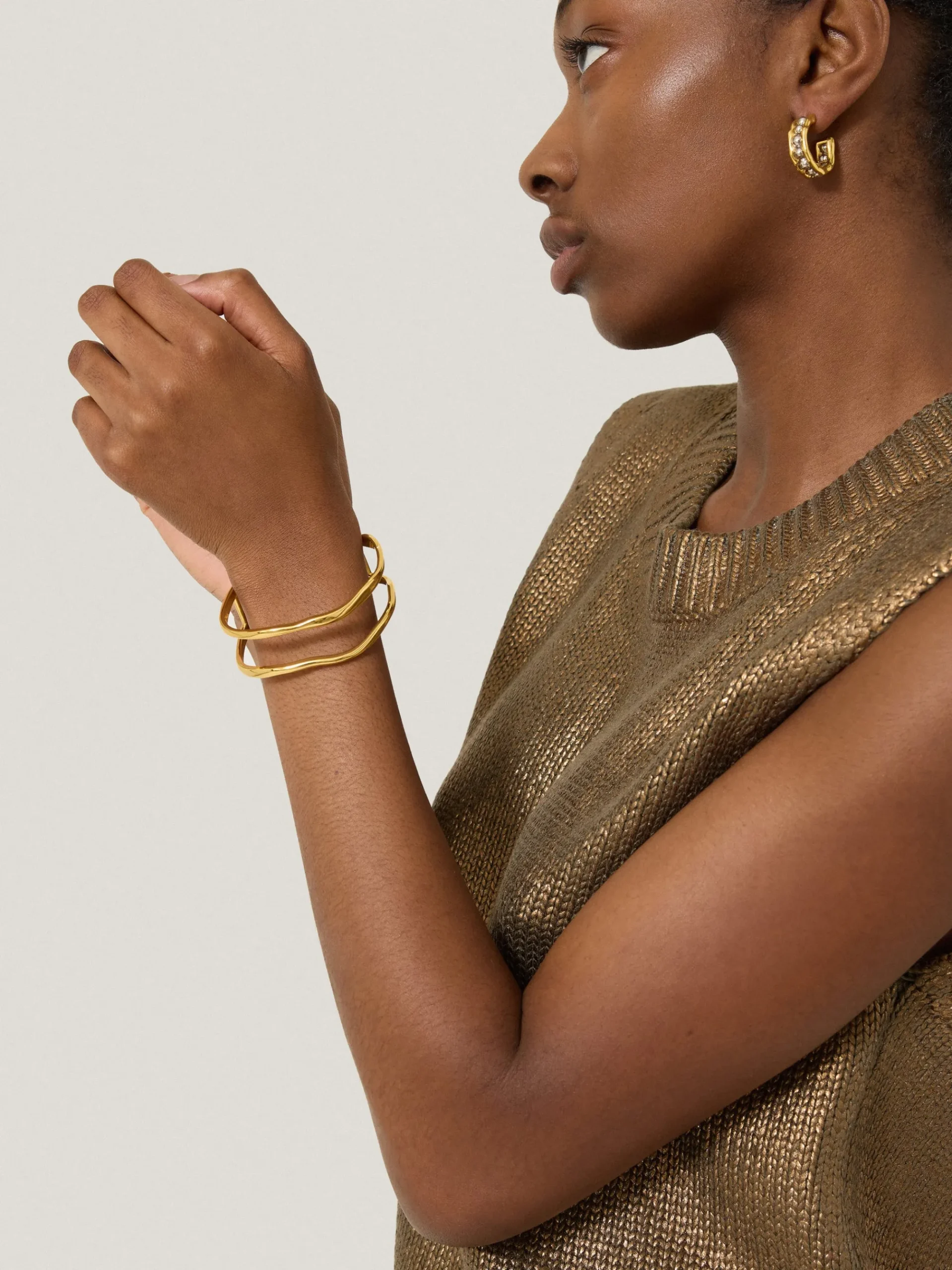 organic_wave_bangle_1.webp Jigsaw Organic Wave Bangle