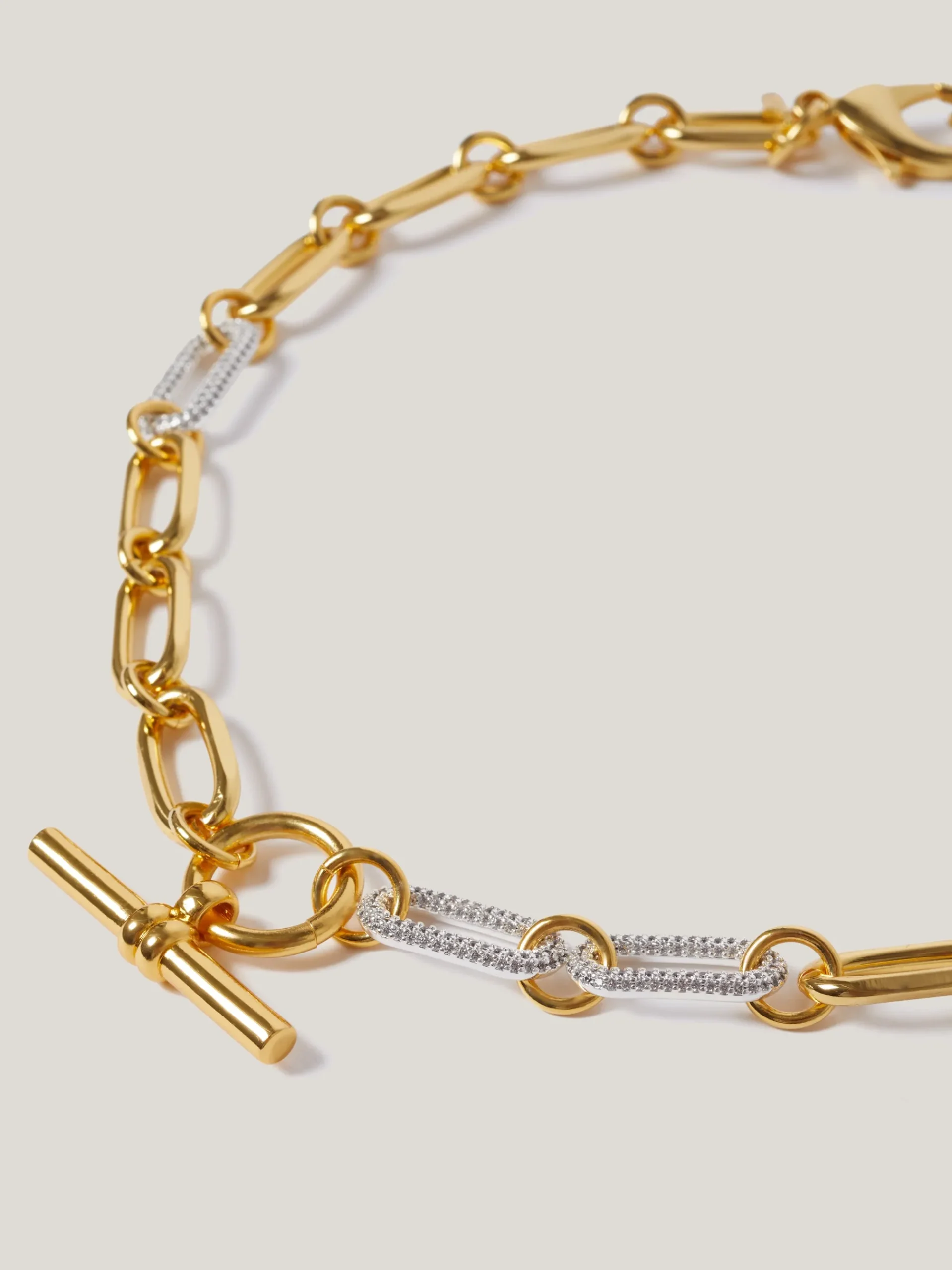 pave_trombone_chain_neckl_3.webp Jigsaw Pave Trombone Chain Necklace