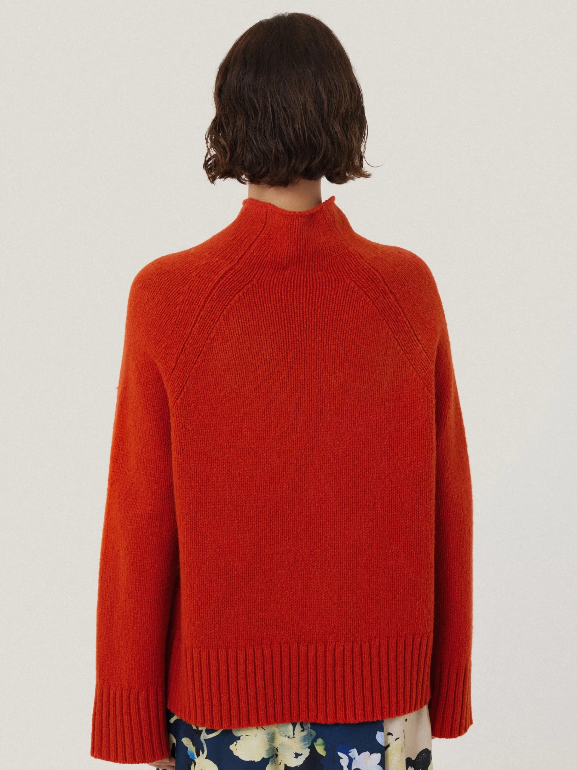 wool_blend_snowdon_jumper_4-1.webp Jigsaw Wool Blend Snowdon Jumper